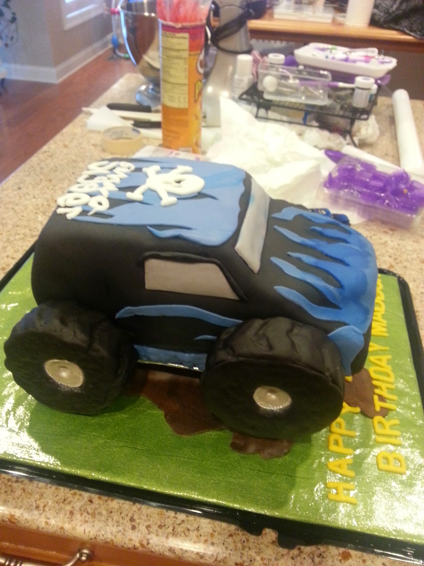 Custom cake by Cakes After Dark, photo 5
