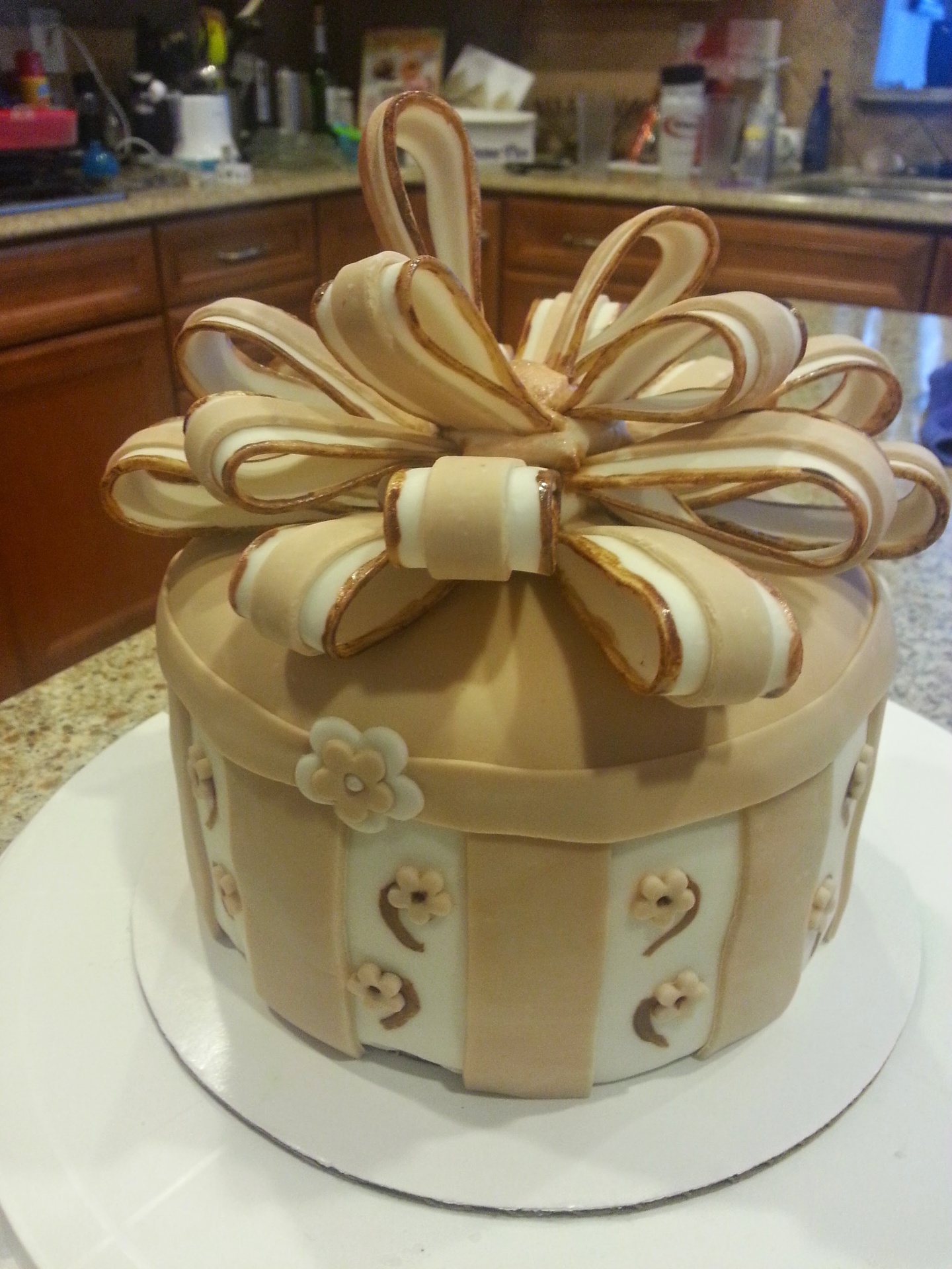 Custom cake by Cakes After Dark, photo 12