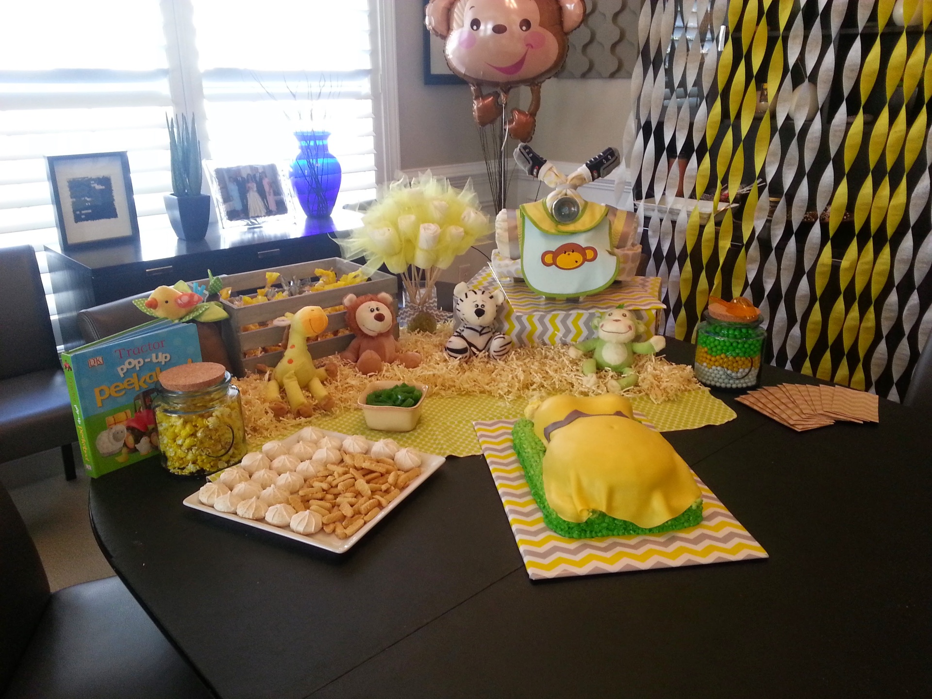 Custom cake by Cakes After Dark, photo 13